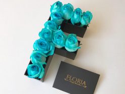 باکس گل رز آبی حرف F . از جنس چوب